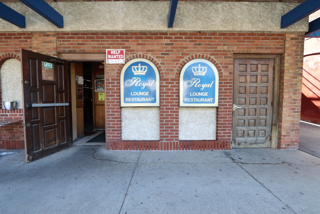 Royal Lounge/Restaurant in Caste Village